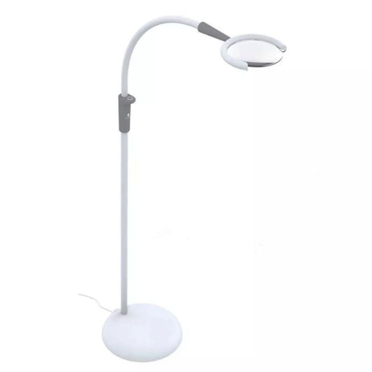 Weiße verstellbare Stehlampe für optimalen Lichtblick im Raum