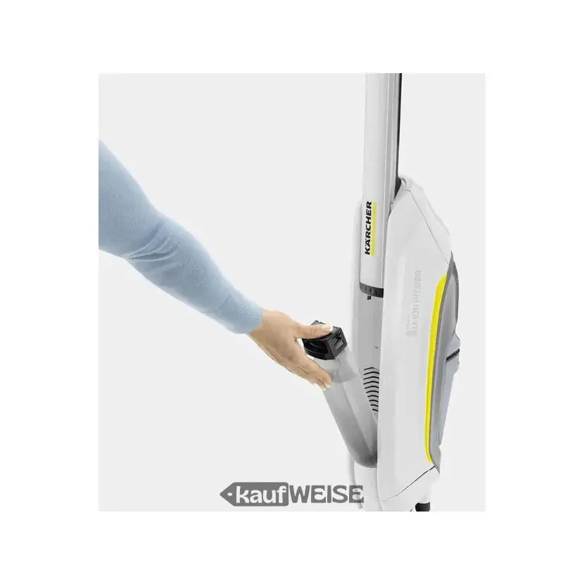 Weißer und gelber Staubsauger mit schwarzem Griff, Marke Kärcher.