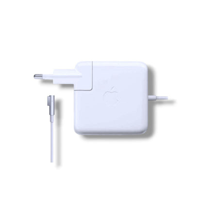 Weißes Apple MagSafe 1 Netzteil mit Zwei-Pin-Stecker und L-förmigem Magnetanschluss